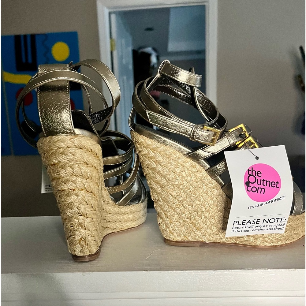 NWT Burberry Shoes, Burberry Strappy Wedge Sandals Size 37, Bronze, brand new - Picture 5 of 7